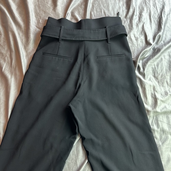 Aritzia / Babaton high rise black straight leg dress pant size 8 - Picture 4 of 5